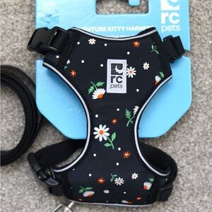 NWT - RC PETS Adventure Kitty Harness